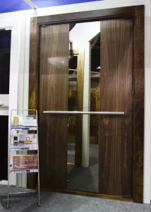 Ideias de portas de madeira