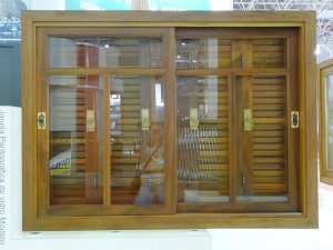 Janela de madeira Portalmad