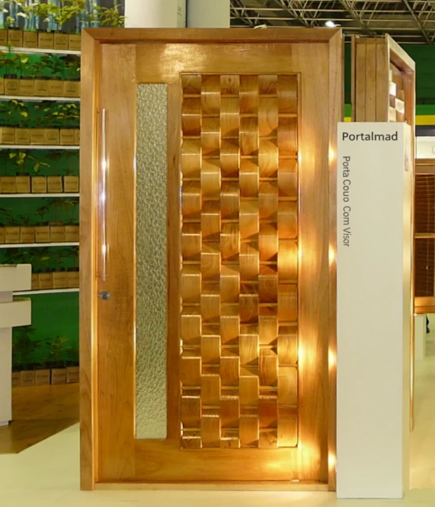 Porta couro com visor Porta couro com visor