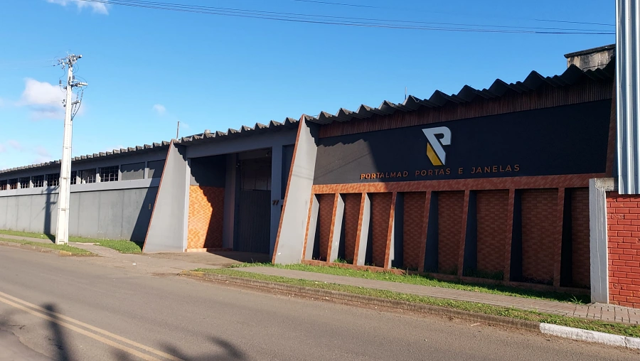 Fábrica de portas de madeira Fábrica de portas de madeira