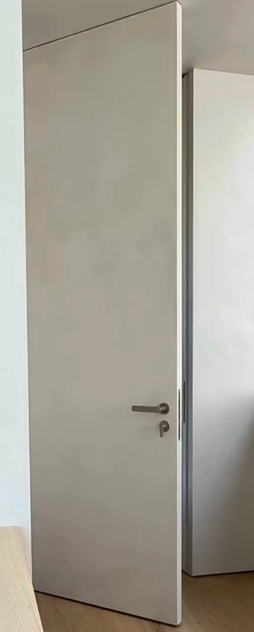 Porta que vai do chão ao teto Porta que vai do chão ao teto